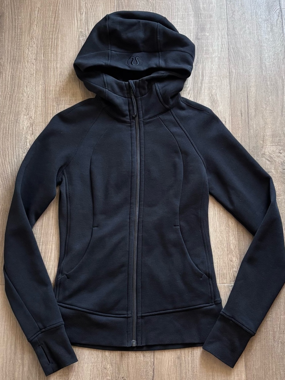 Lululemon Scuba Hoodie in Black *Light Cotton Fleece